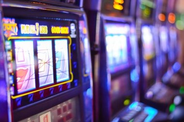 Capsa Susun hand arrangement interface on nobita slot